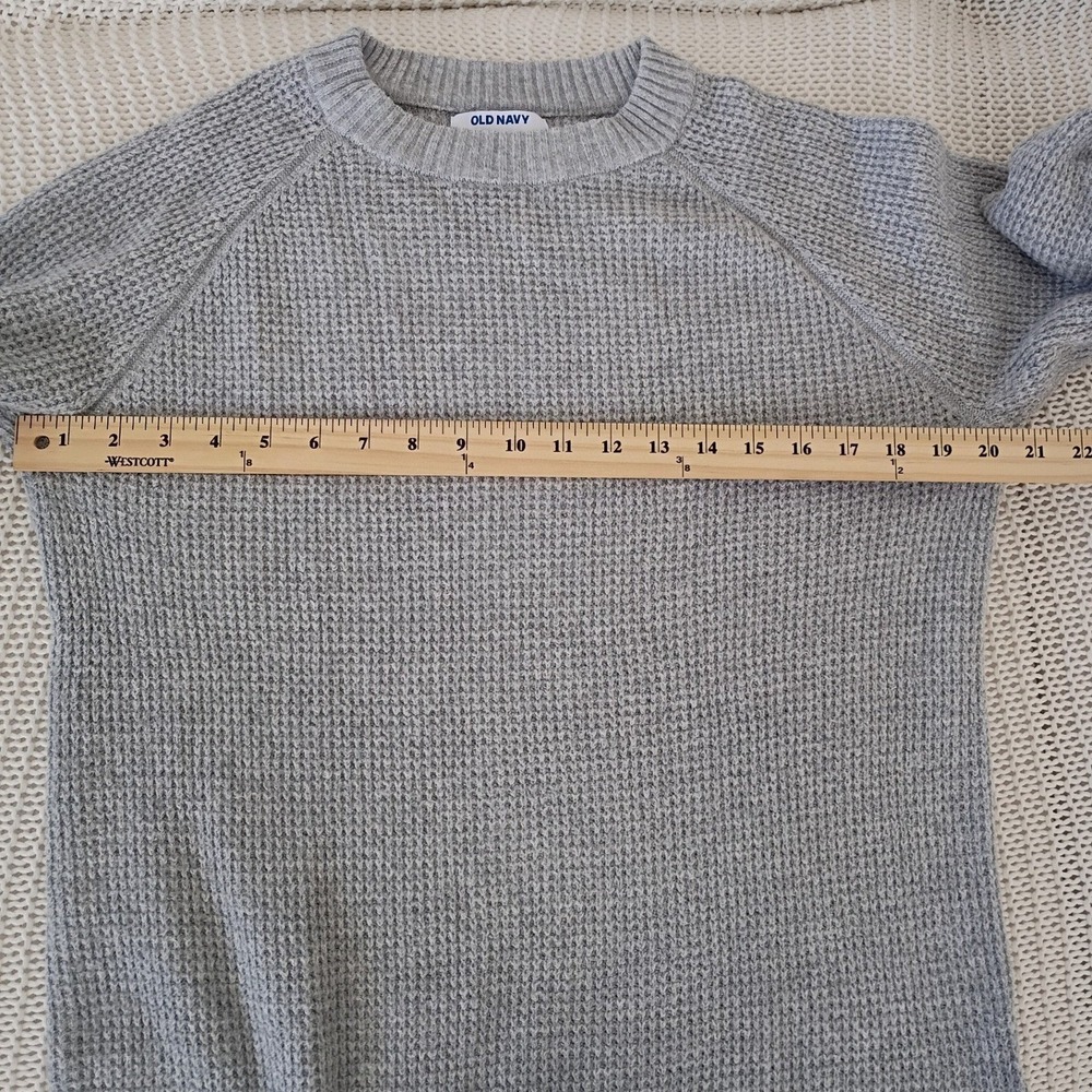 Old Navy Light Grey Cotton Heather Waffle Knit Crewneck Sweater Soft Size S/M - Picture 4 of 13